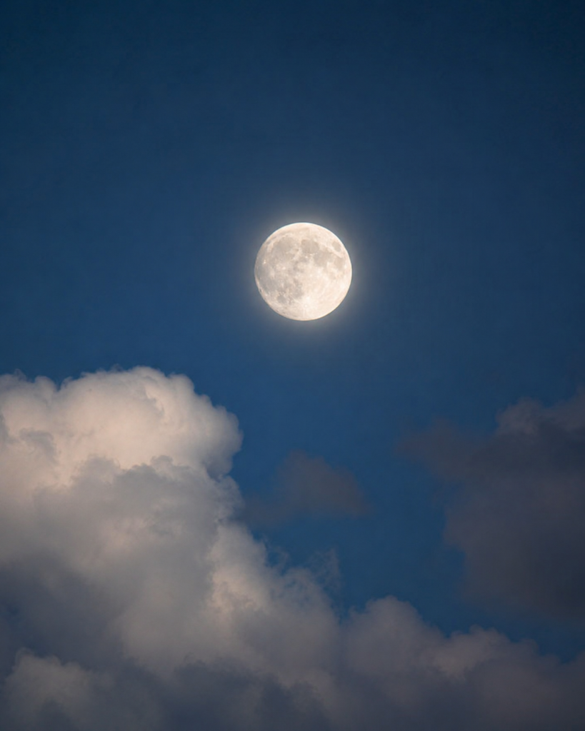 Best Moon Captions for Instagram 
